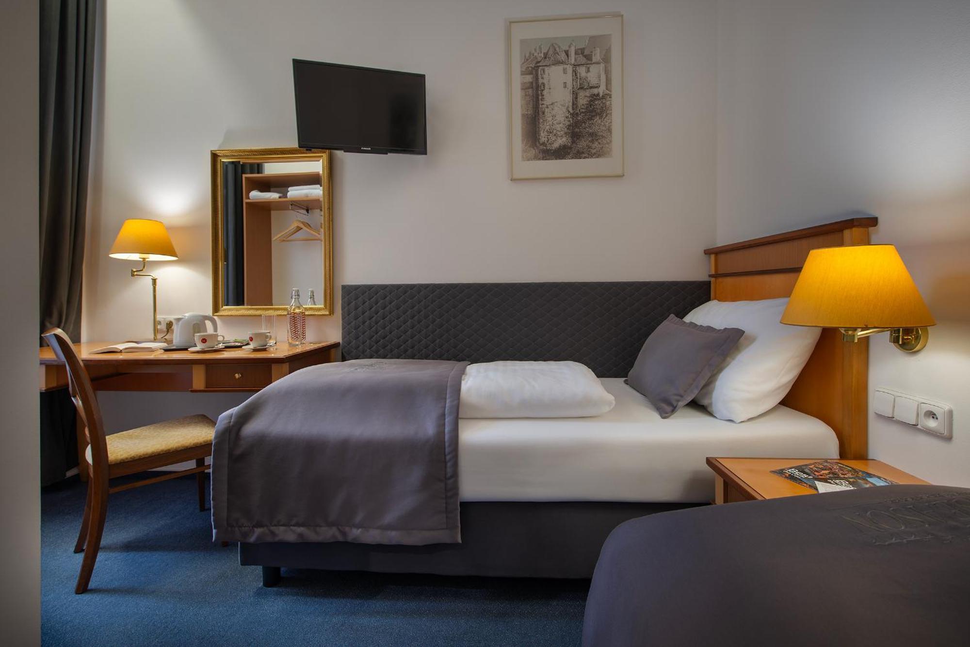 Prague Season Hotel Ngoại thất bức ảnh