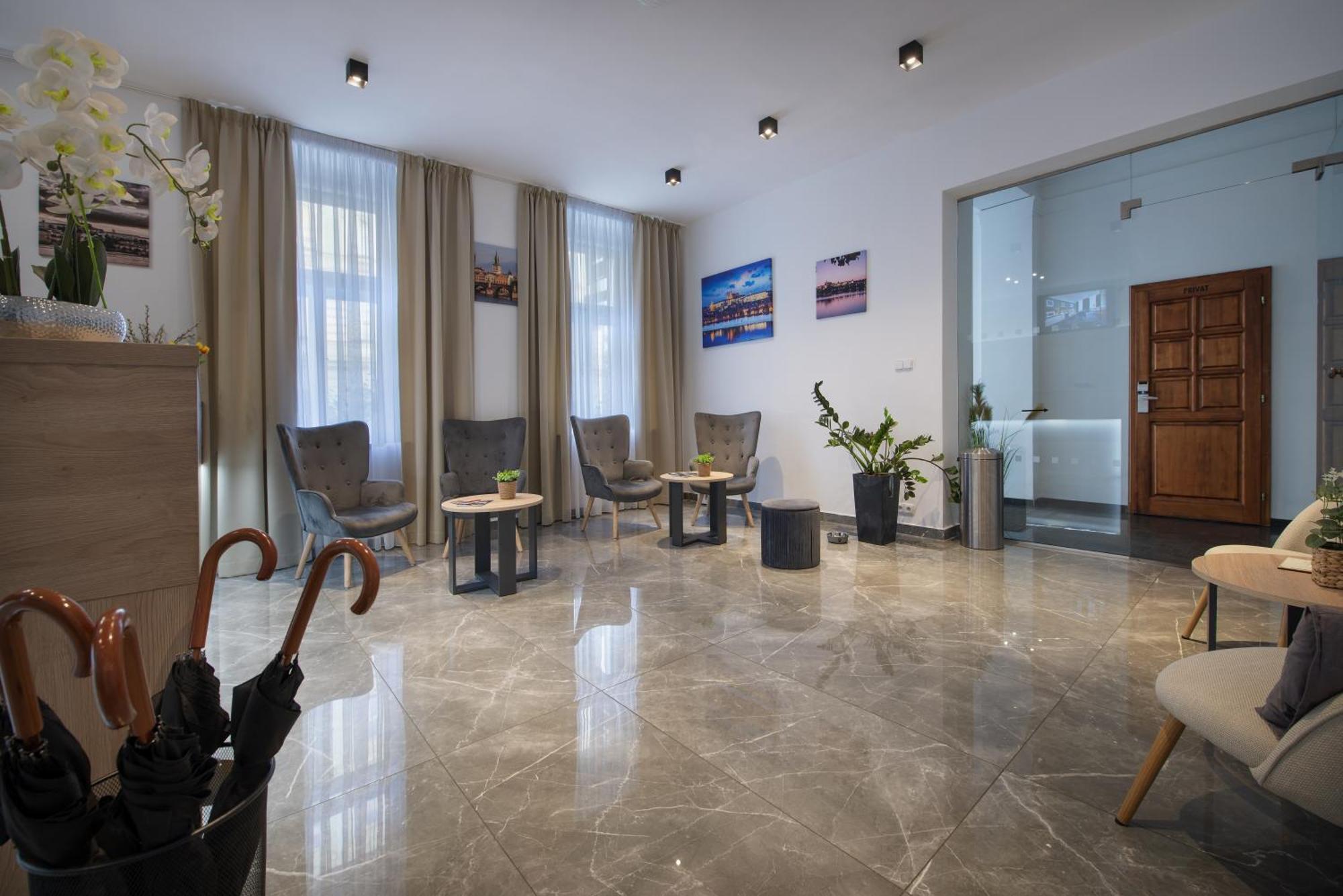 Prague Season Hotel Ngoại thất bức ảnh