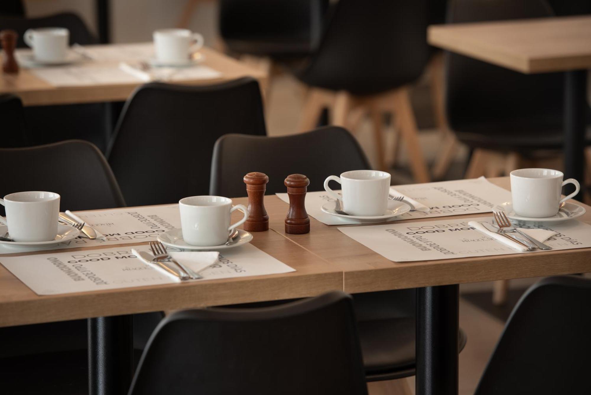 Prague Season Hotel Ngoại thất bức ảnh